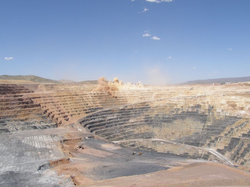 Goldtagebau in Nevada (USA)